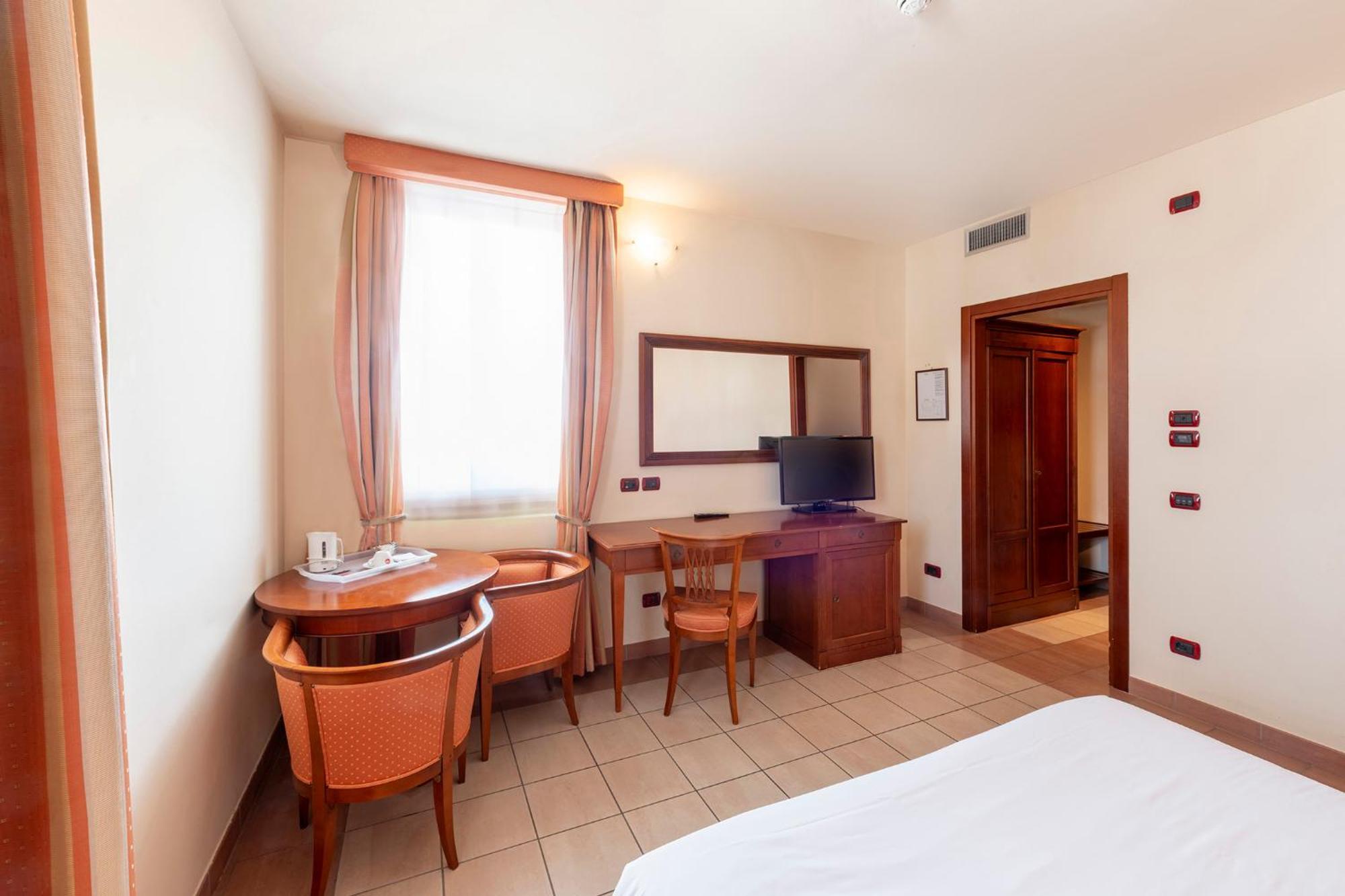 Hotel Vecchio Casello Castelleone Dış mekan fotoğraf